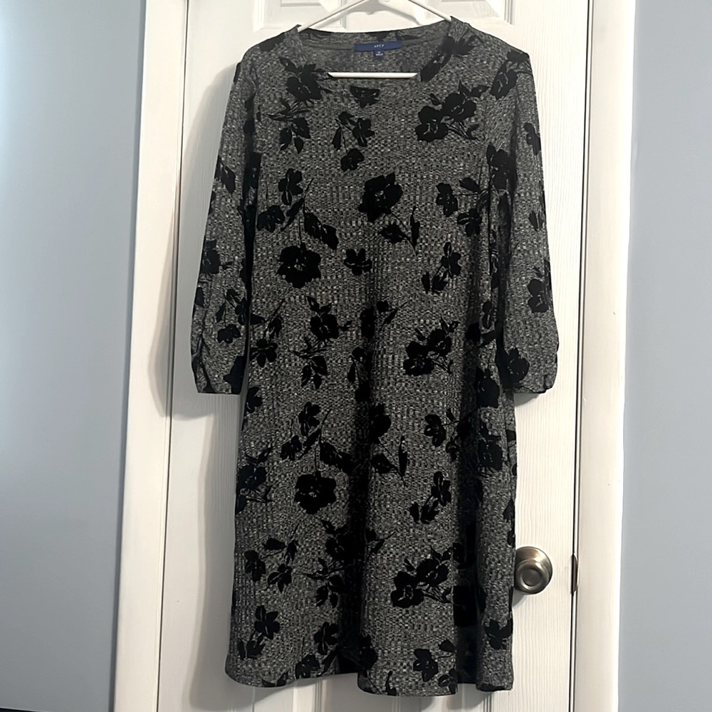Apt. 9 Dress, grey with black floral pattern
